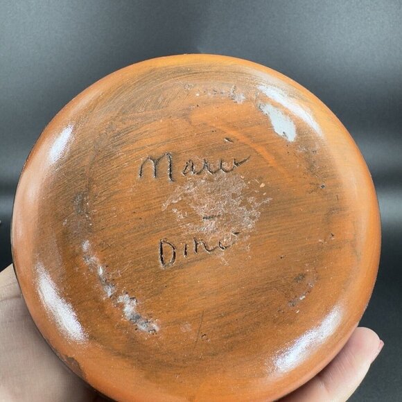 Vintage Native American Hand Made Pottery Vase Vessel Signed Dino RedWare Vase - Picture 8 of 15